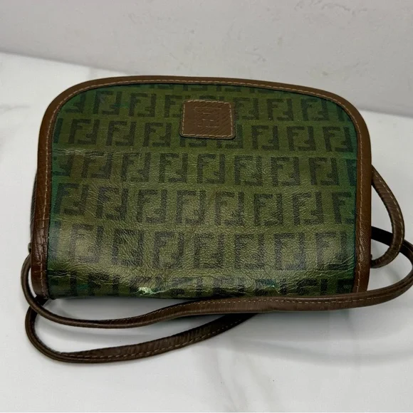 FENDI & LOEWE Bundle @alzysbin Trade - Picture 10 of 16